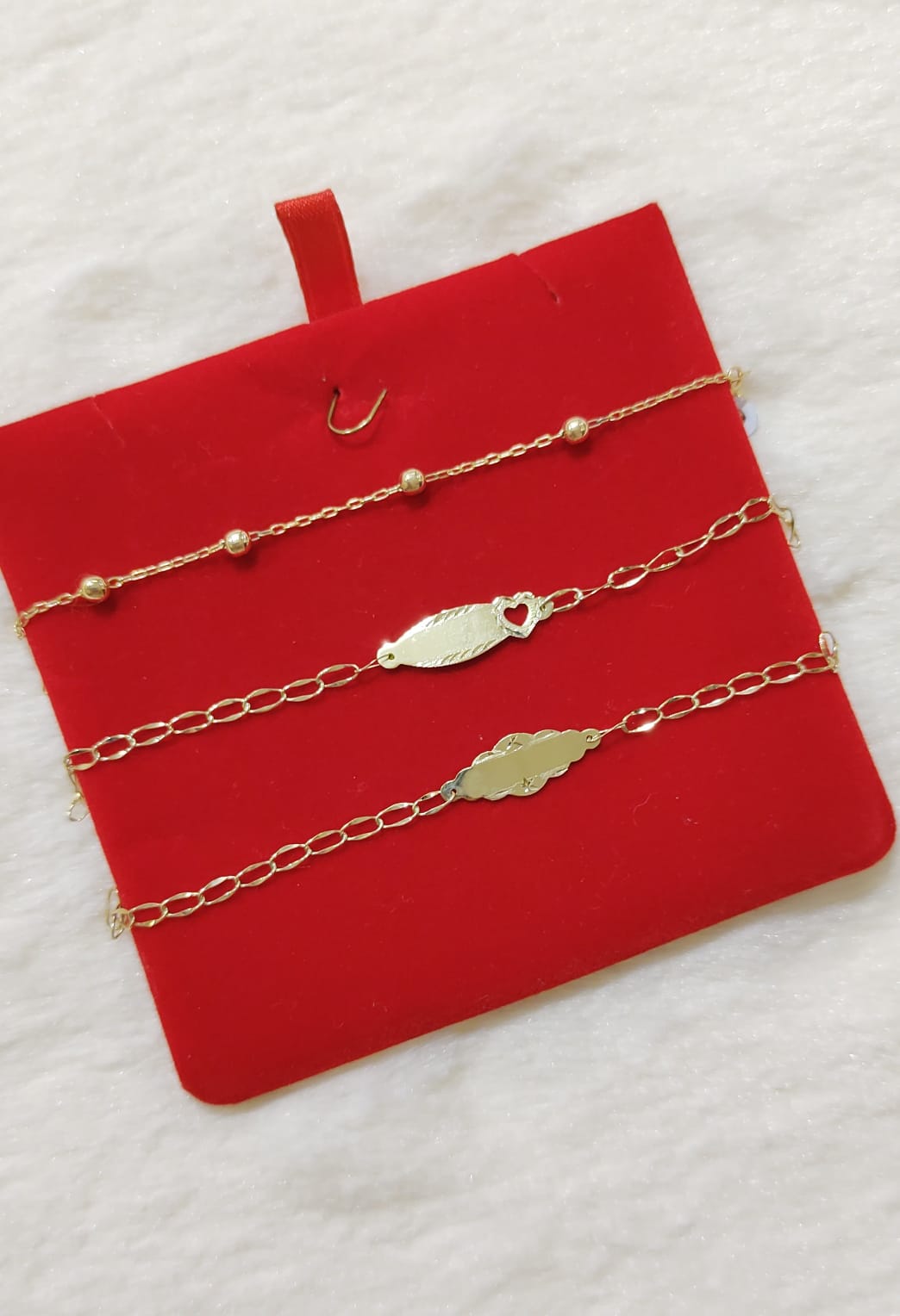 Pulseiras com plaquinha — trio coleção